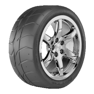 Nitto NT01 265/40ZR18 SUMMER